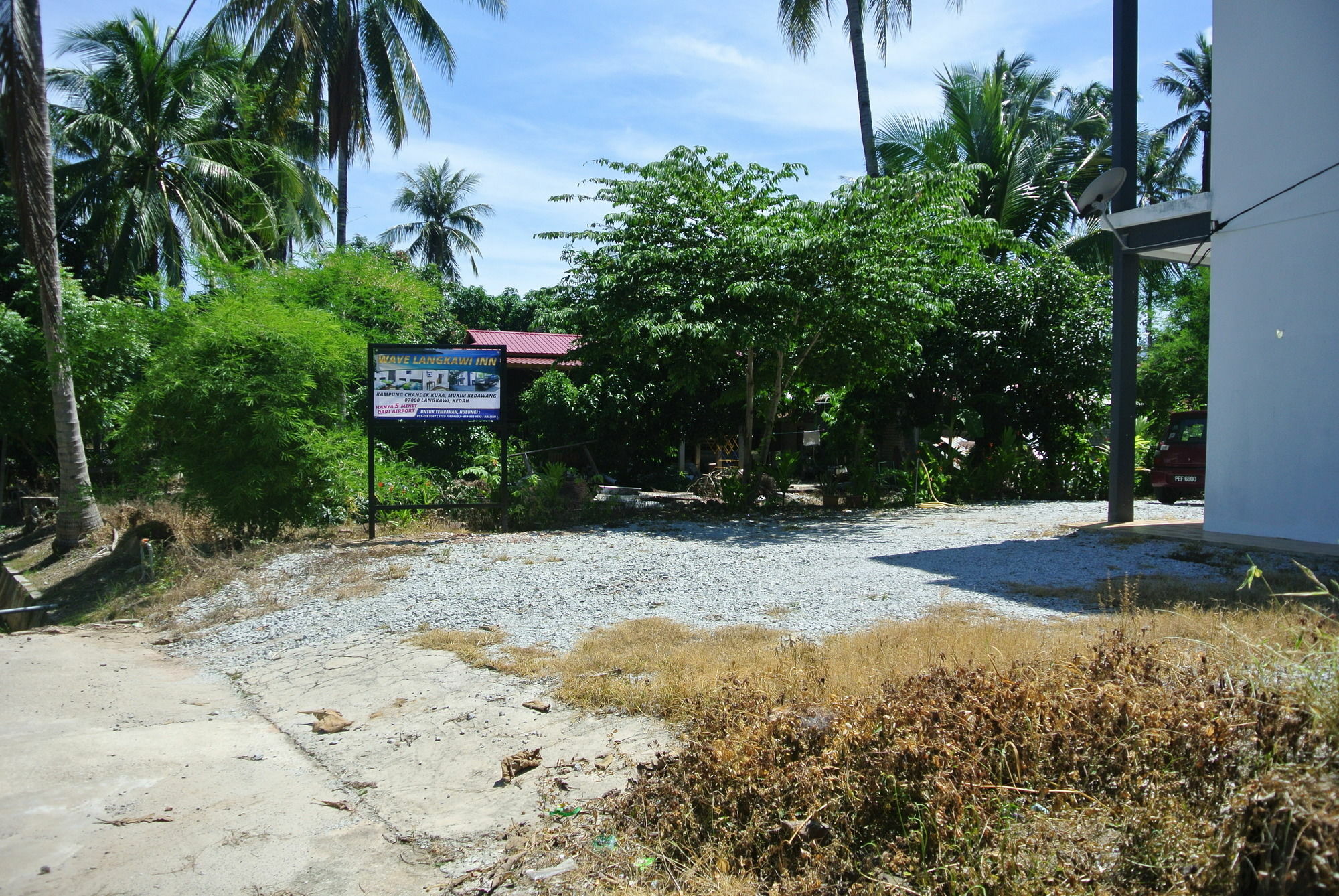 Wave Langkawi Inn Pantai Cenang  Exterior foto